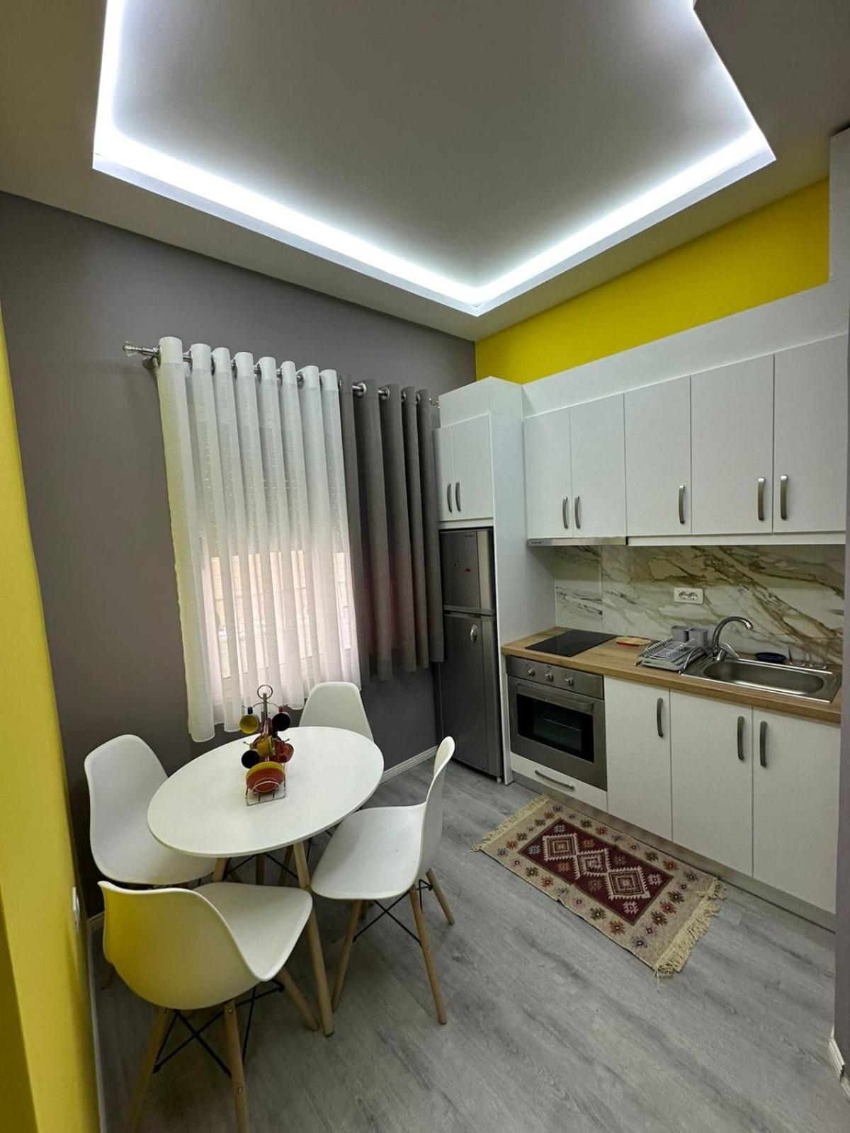 Algen Room'S 培拉特 外观 照片